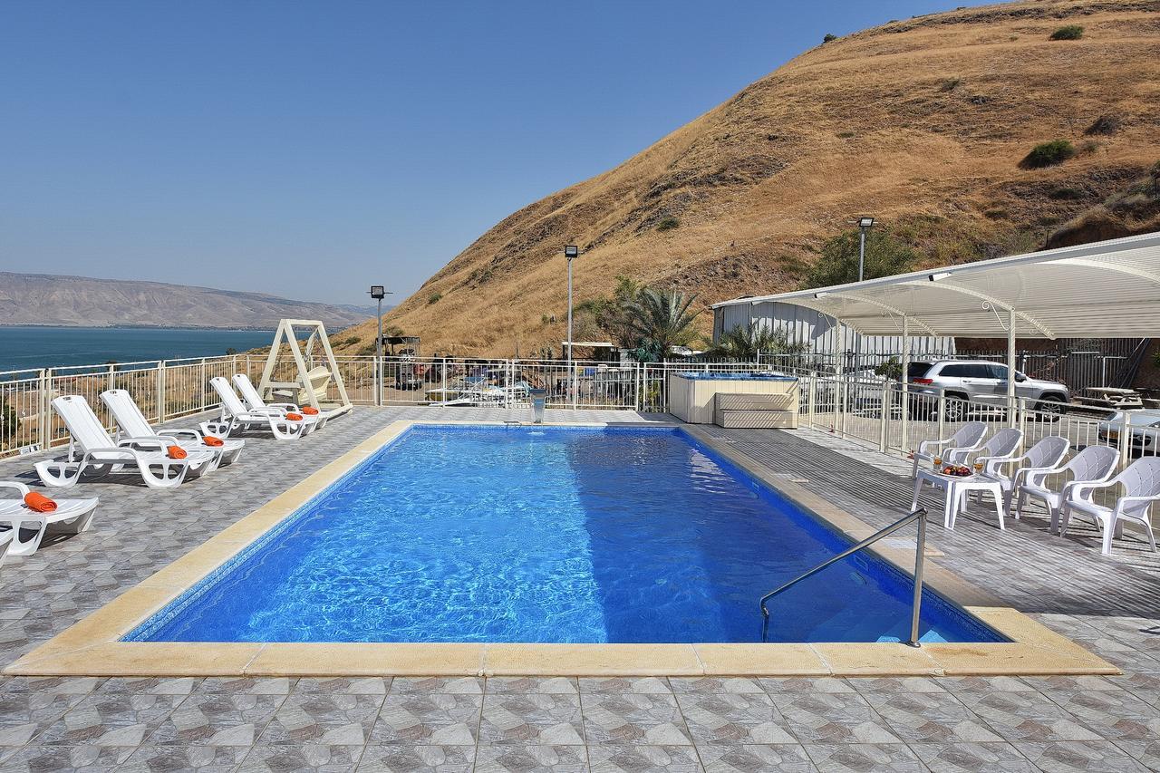 אחוזת חוף כנרת Kinneret Village Tiberíades Exterior foto